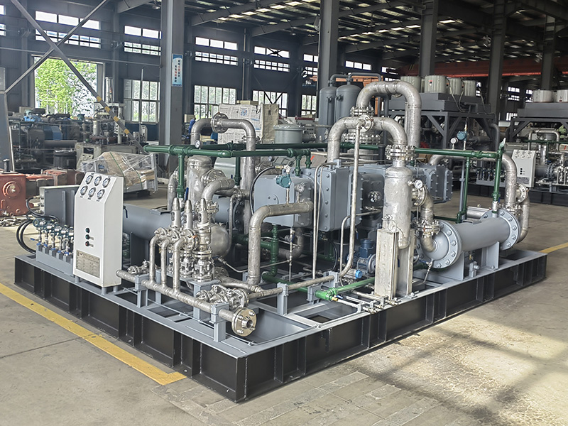 DW 6.74 (3.3) / 0.7 (5-12) -12 Hydrogen Compressor